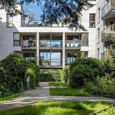 Sea - Nadmorski Dwór - Garden, Gym&parking Apartament *